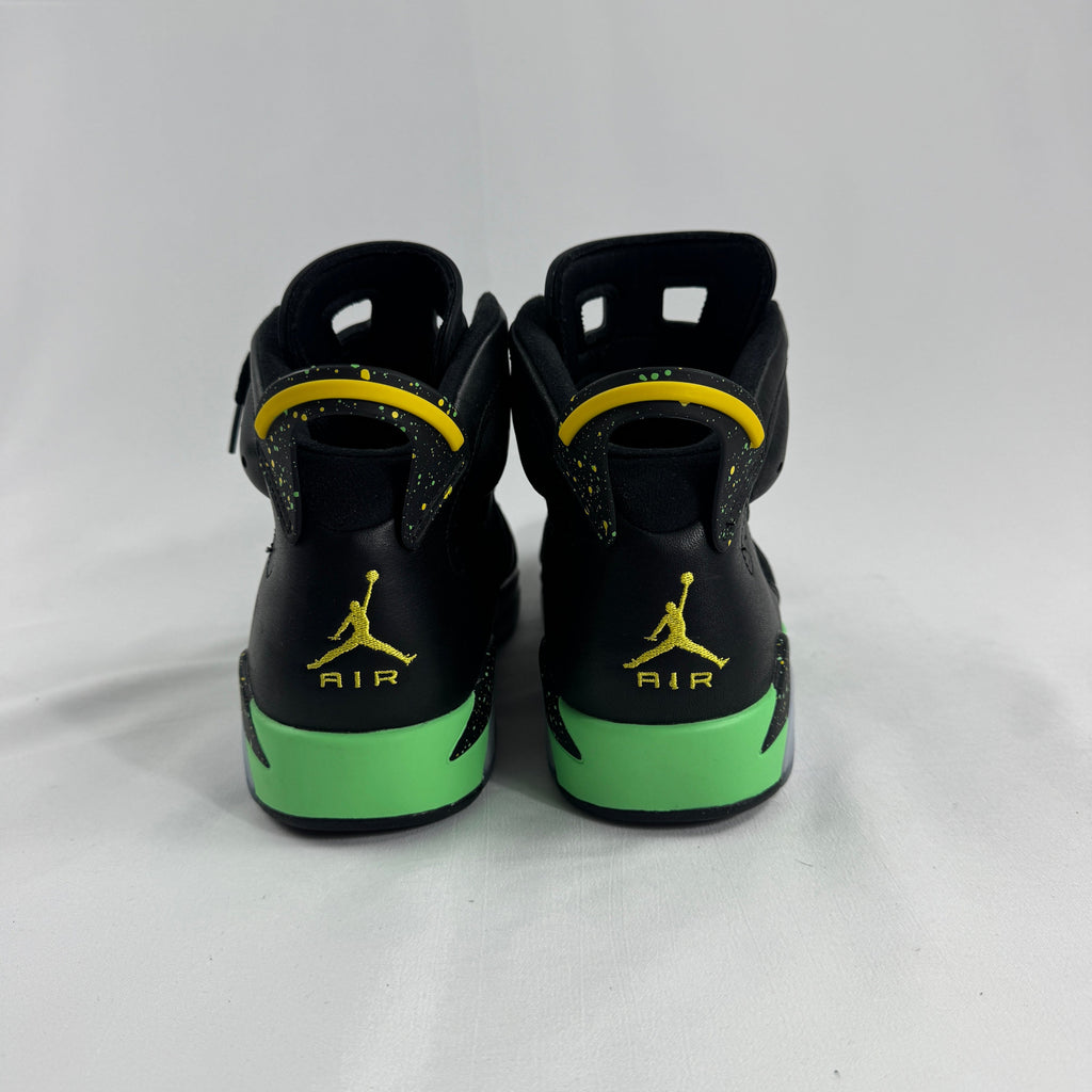 Air Jordan Brazil Twin Pack is a special-edition release inspired by Brazil’s national colors and vibrant sporting culture.