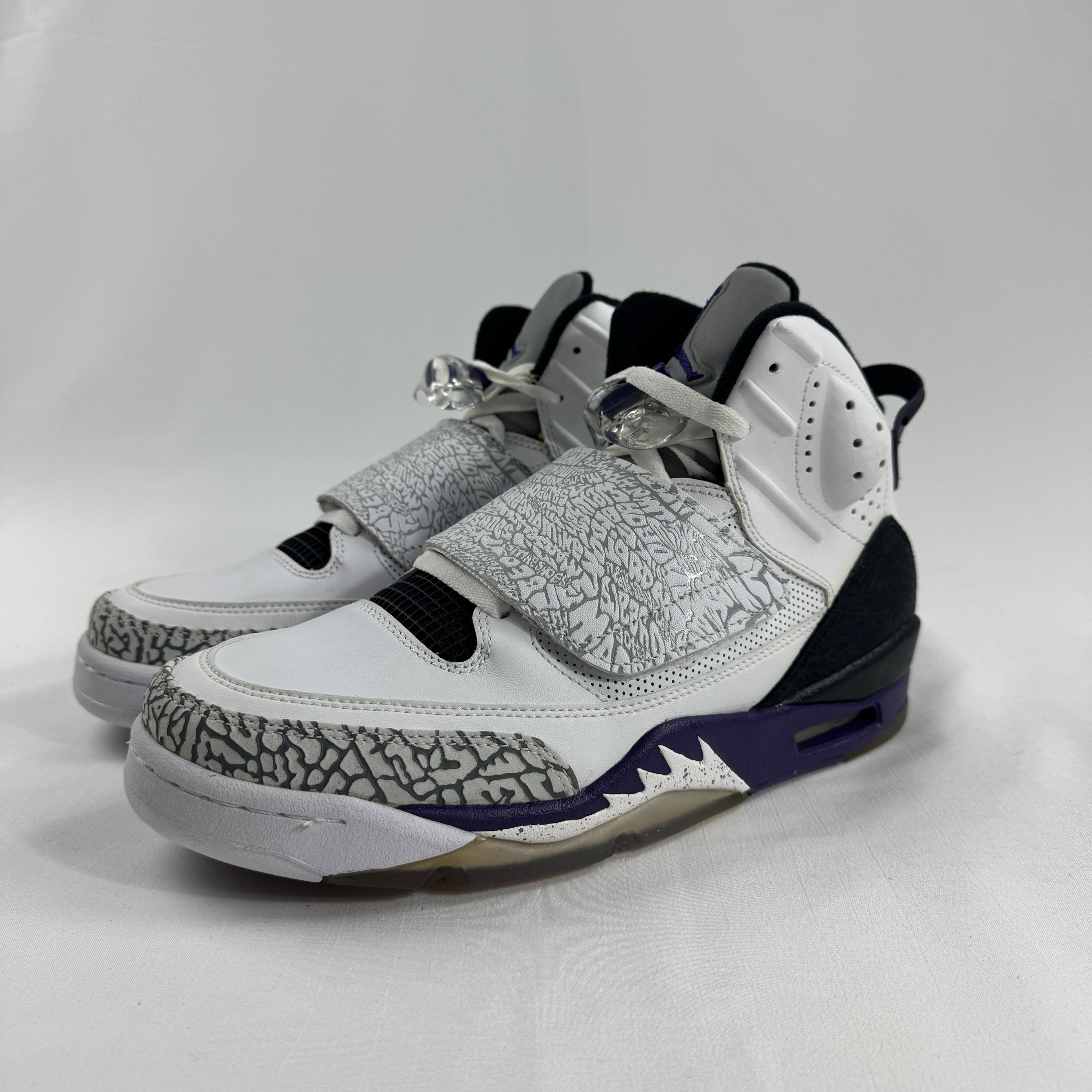 Jordan Son of Mars “Club Purple” is a bold hybrid sneaker that combines design elements from several iconic Air Jordan