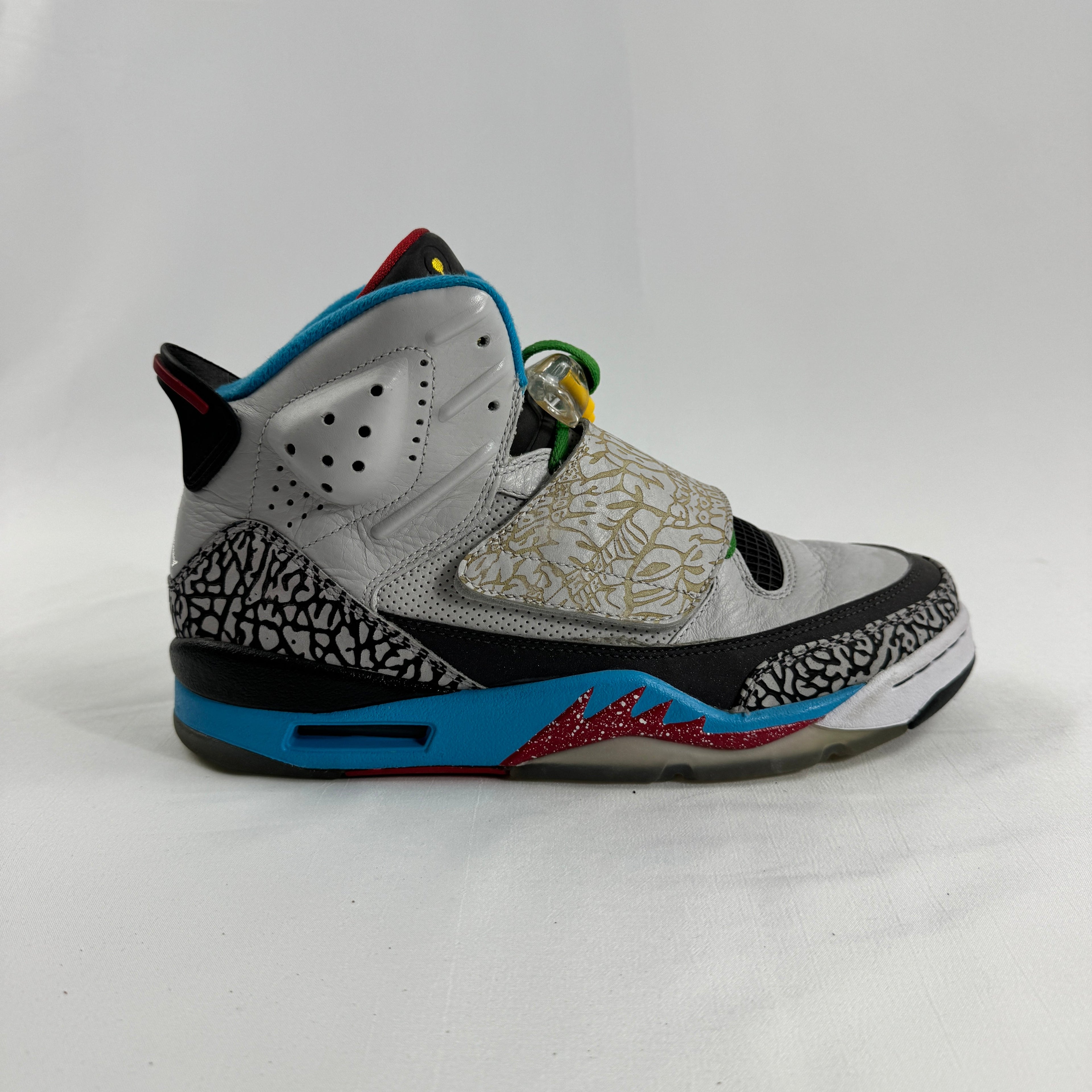 Air Jordan Son of Mars “Olympic” is a hybrid sneaker inspired by Olympic colorways, combining elements from several Jordan
