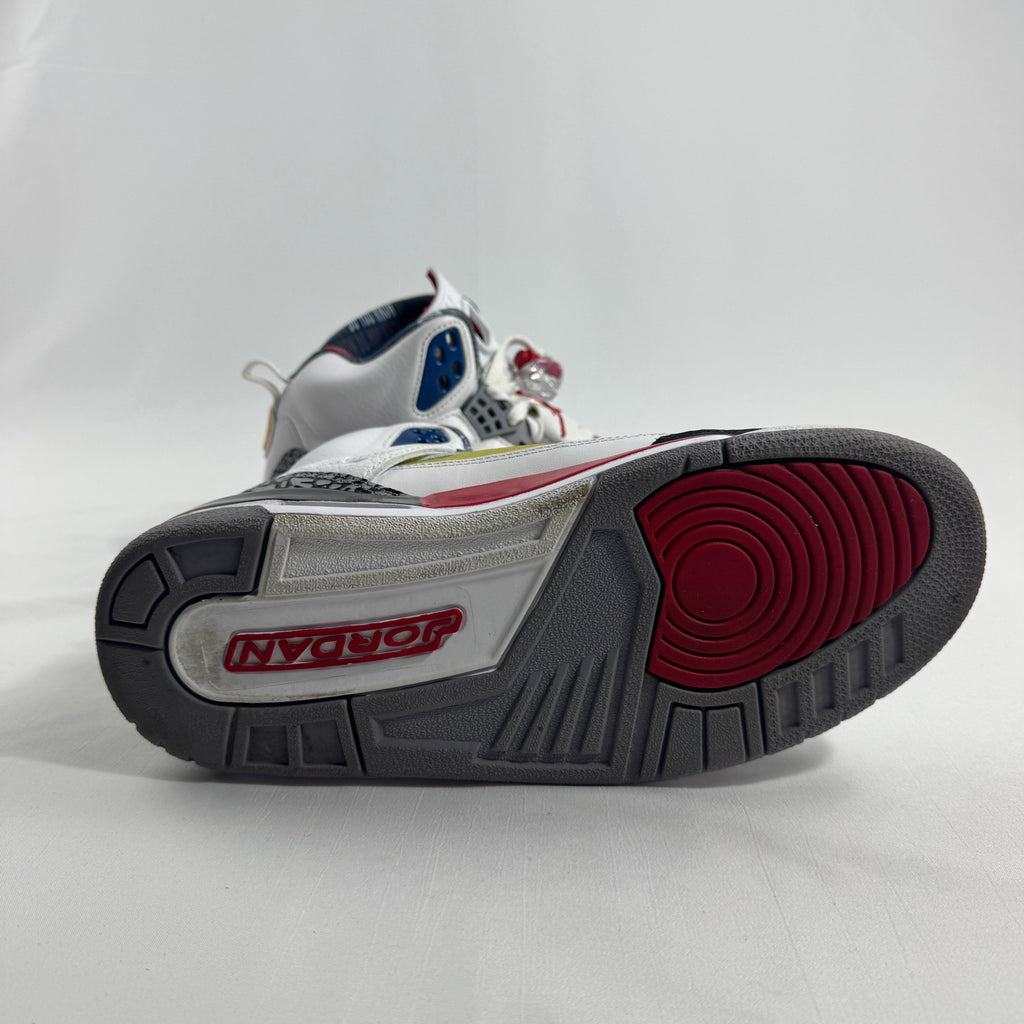 Jordan Spizike “Mars / Do You Know” is a unique hybrid sneaker that combines elements from several iconic Air Jordan models,