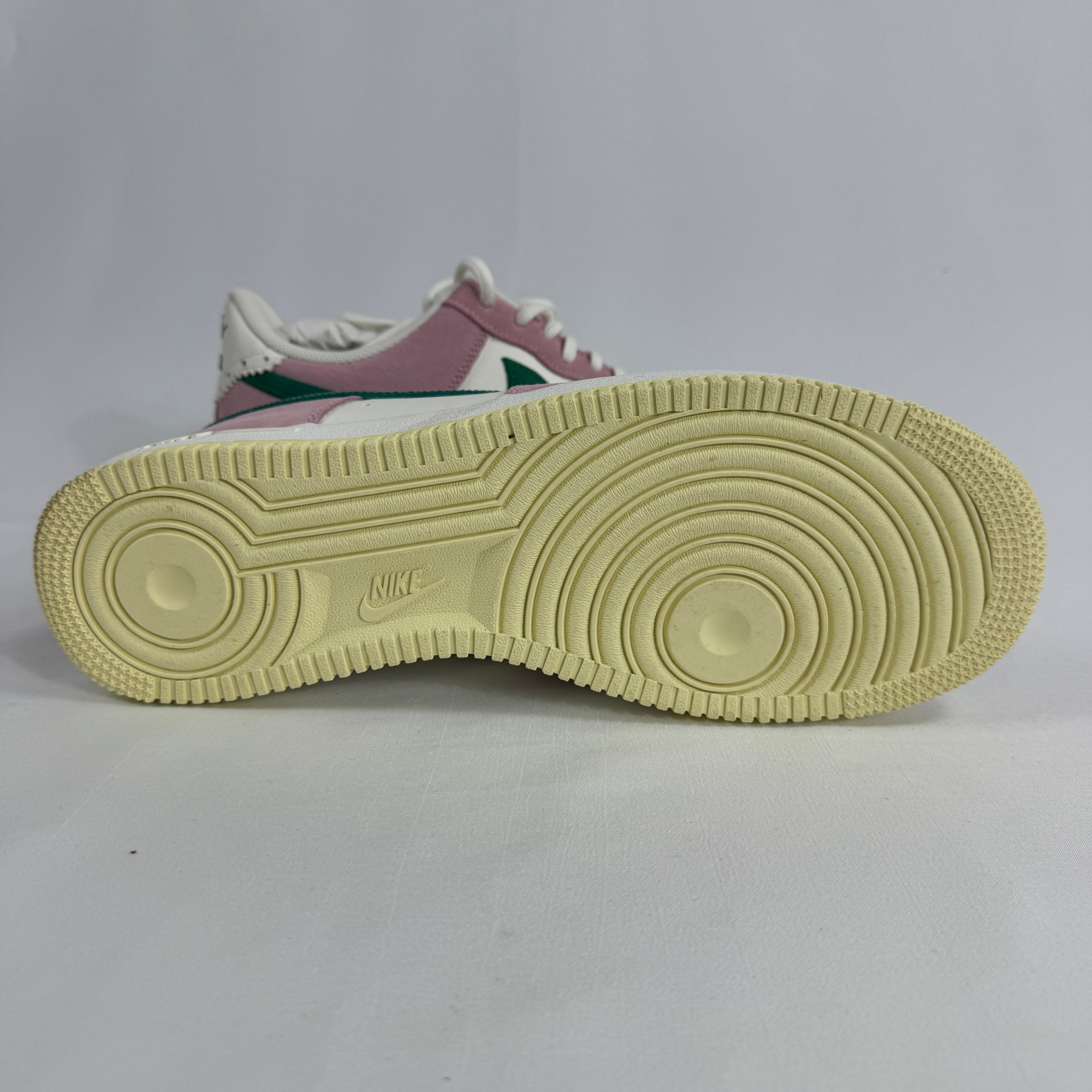 The Nike Air Force 1 ’07 LV8 ND is a special-edition version of the classic Air Force 1 featuring premium materials and