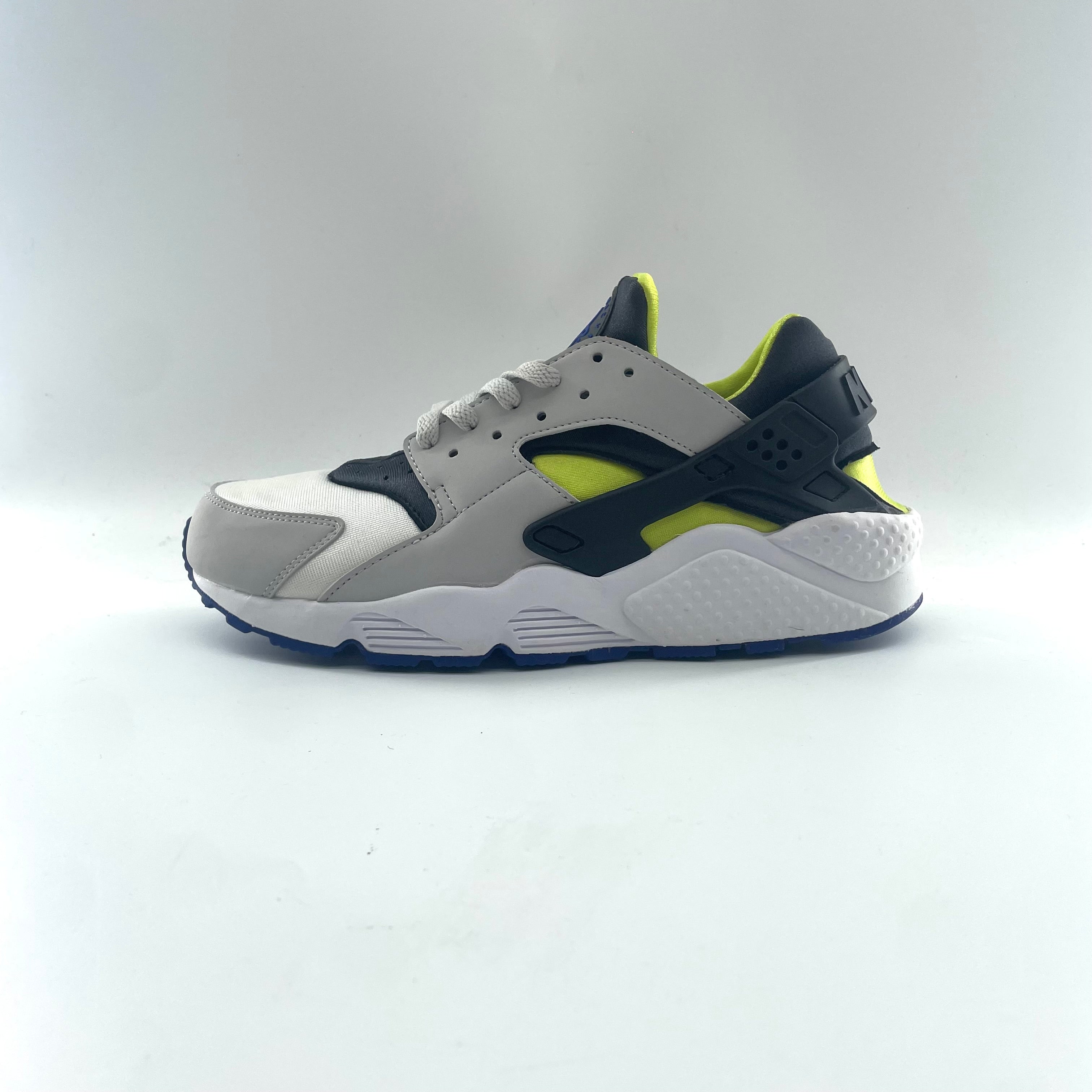 Nike Air Huarache Scream green (2021) in size UK8. Worn once