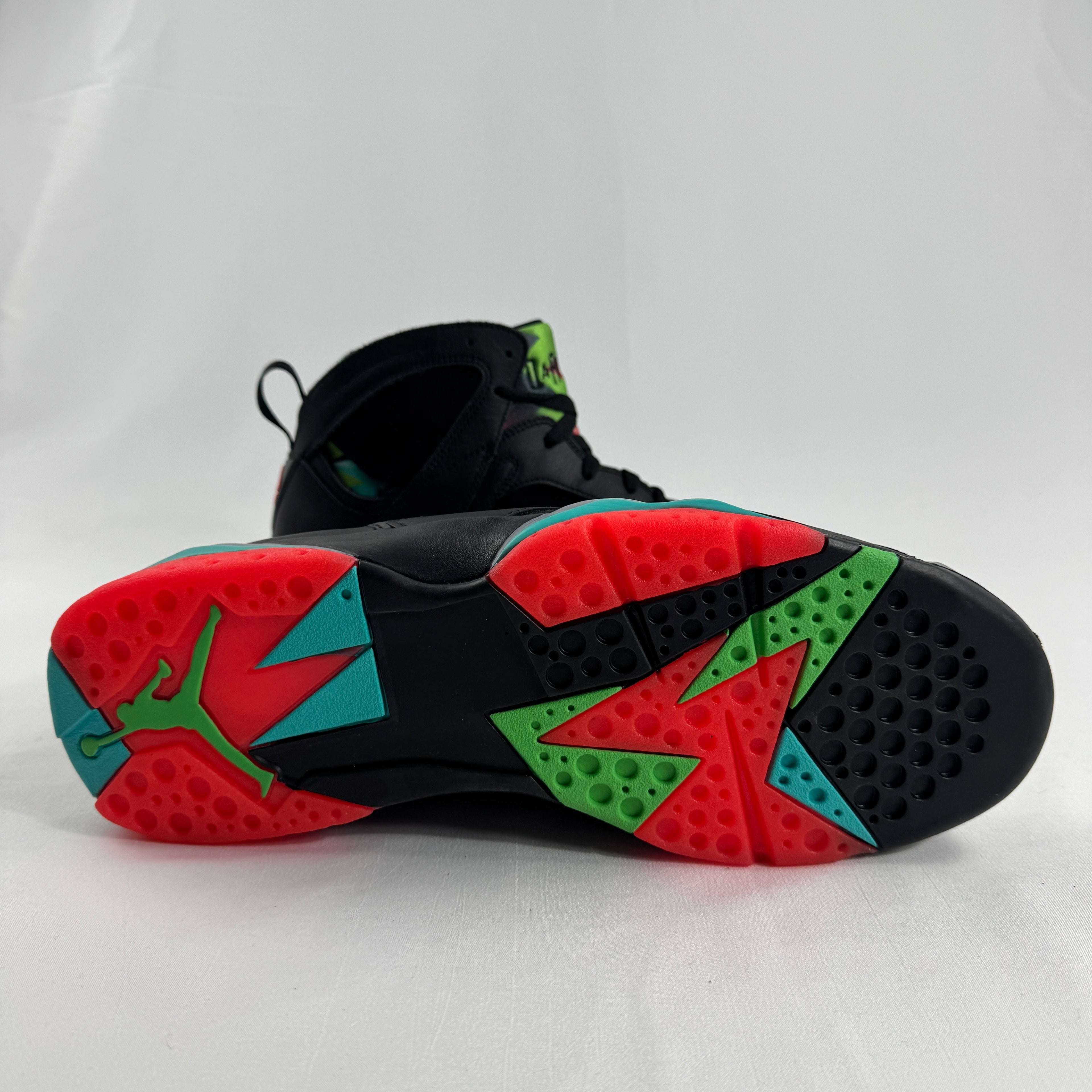Air Jordan 7 Retro “Barcelona Nights” (30th Anniversary) is a 2015 release inspired by Michael Jordan’s 1992 Olympic “Dream