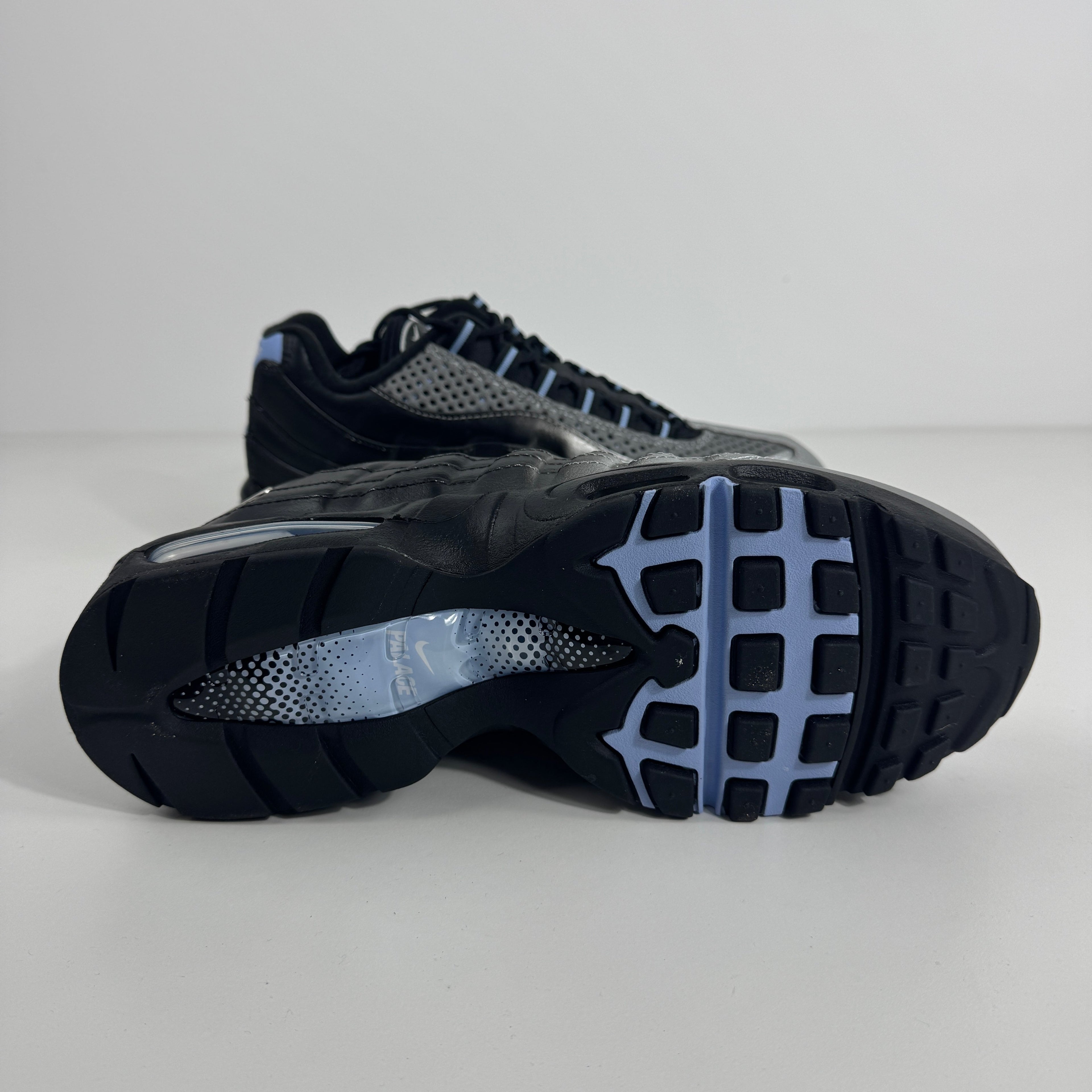 Nike Air Max Big Bubble X Palace is a collaborative sneaker that blends Palace’s bold streetwear aesthetic with Nike’s