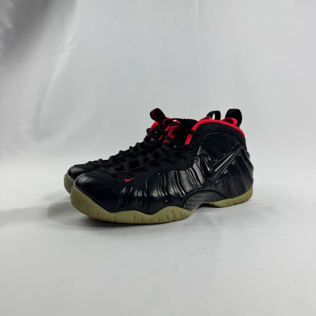 Nike Air Foamposite Pro PRM is a premium edition of the classic Foamposite Pro silhouette, known for its futuristic molded