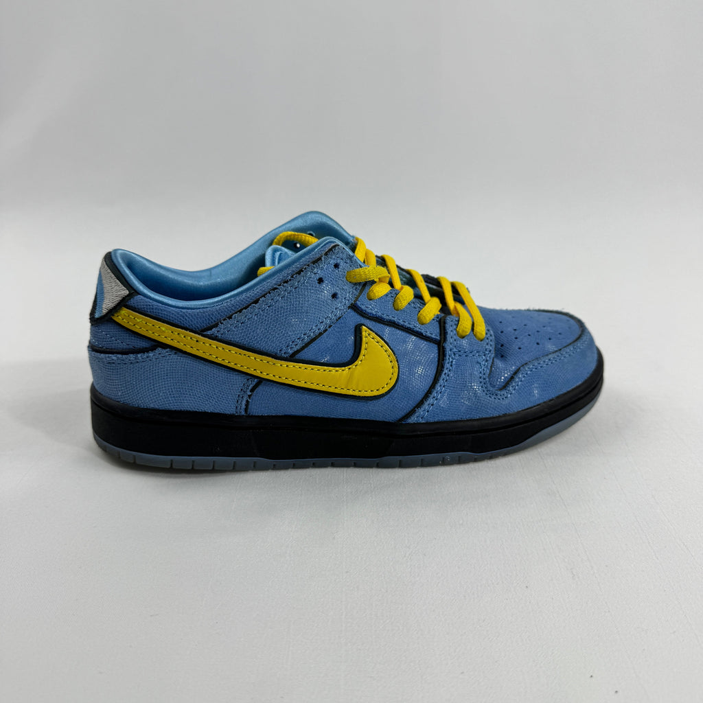 Nike SB Dunk Low Pro QS PS is a limited-edition skateboarding sneaker that combines the classic Dunk Low silhouette with