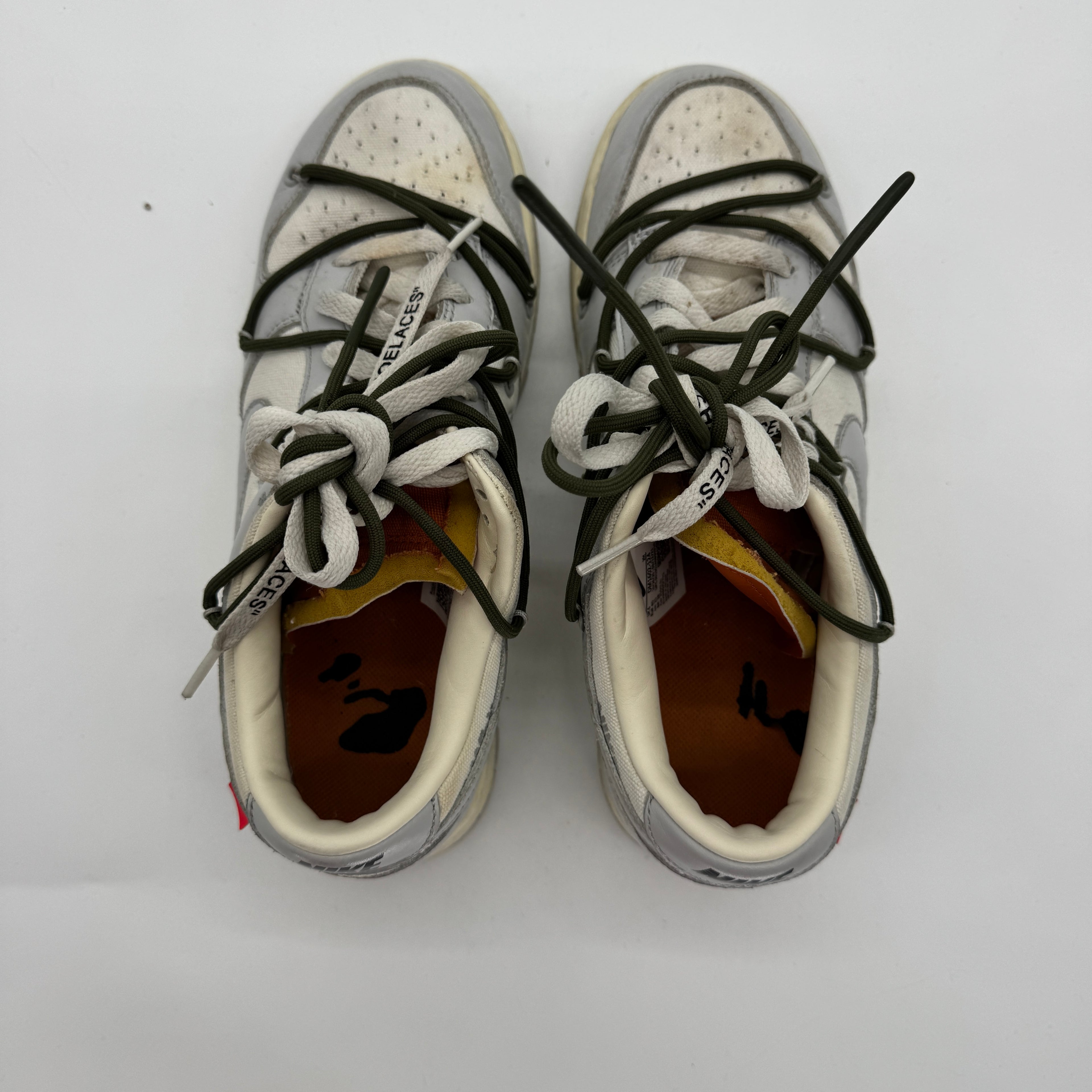 Off-White x Nike Dunk Low Lot 22
