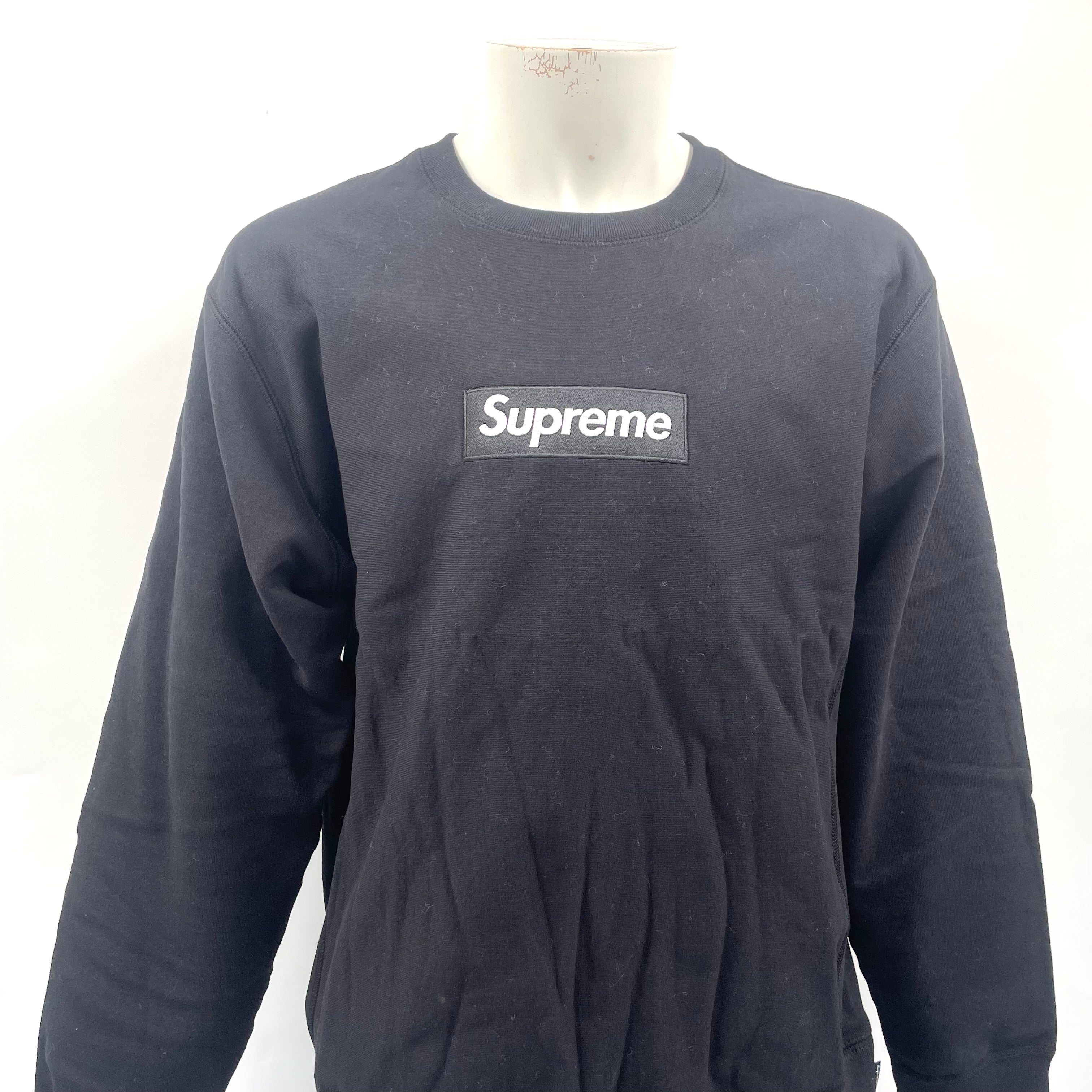 Plain Supreme Box Logo Crewneck Size Medium (White Text Logo)