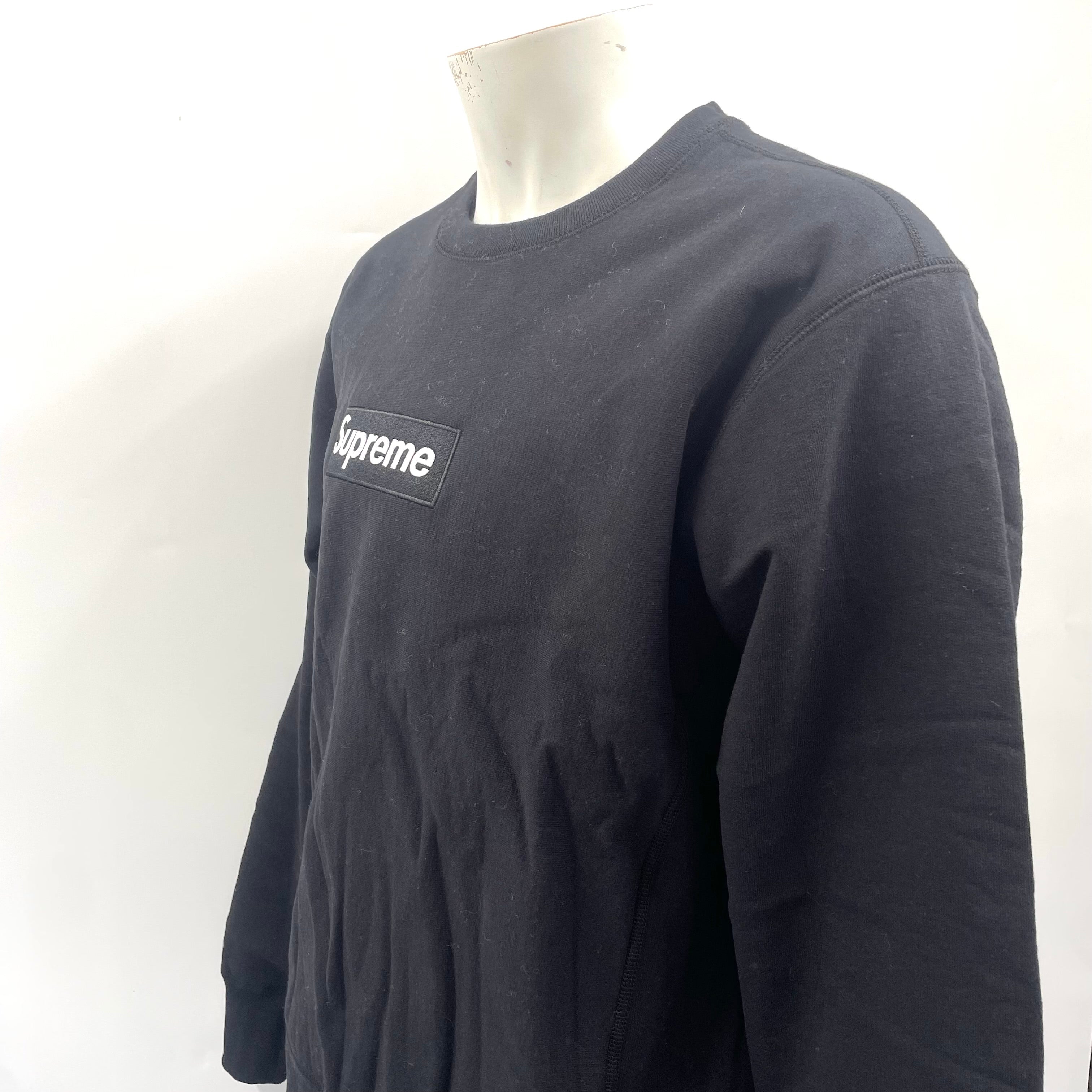 Plain Supreme Box Logo Crewneck Size Medium (White Text Logo)