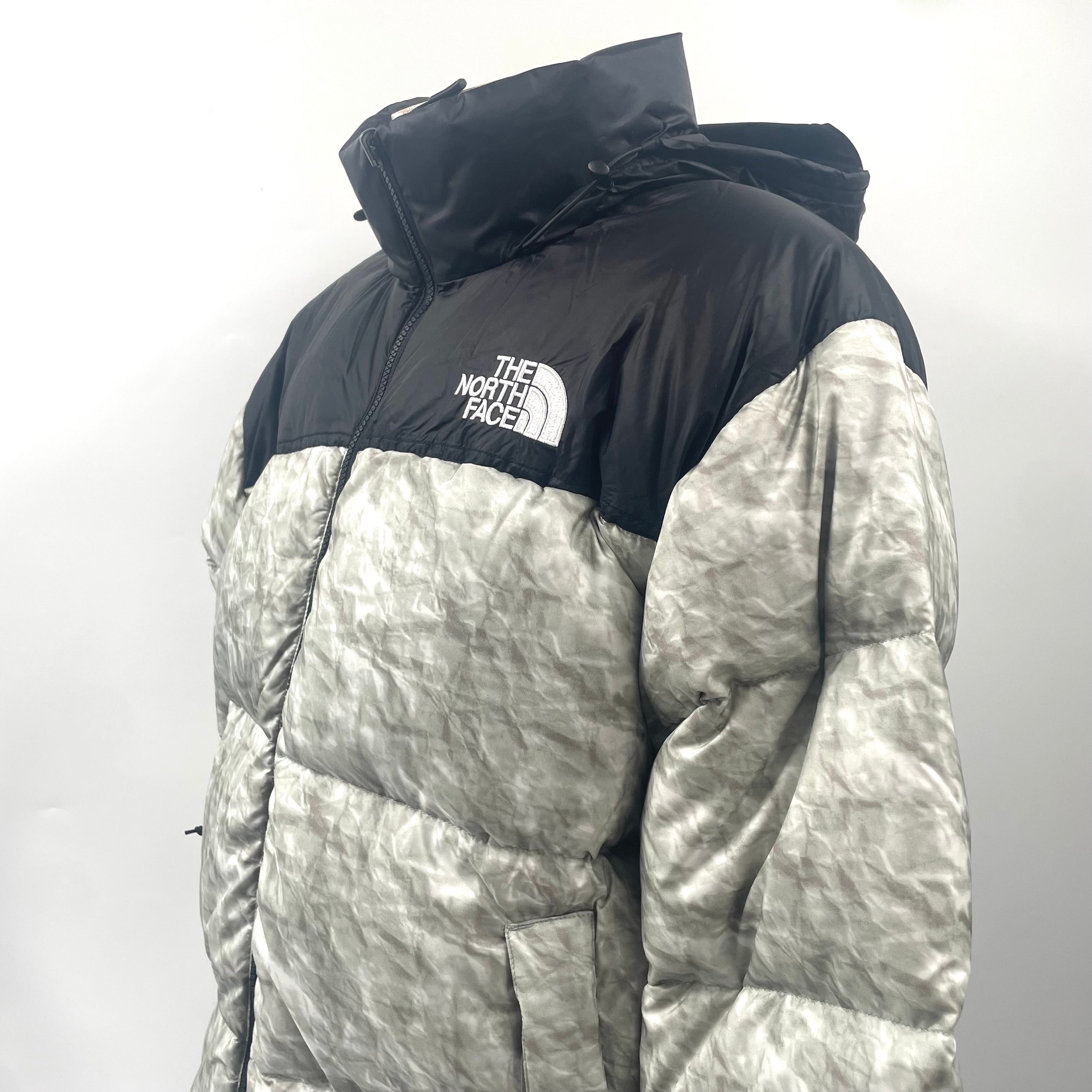 NORTH FACE X SUPREME PAPER NUPTSE JACKET (M)